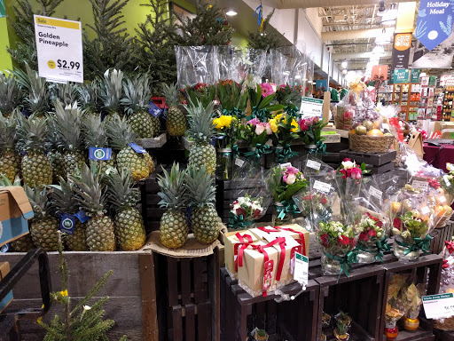 Grocery Store «Whole Foods Market», reviews and photos, 7511 Leesburg Pike, Falls Church, VA 22043, USA