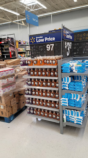 Department Store «Walmart Supercenter», reviews and photos, 16865 Clover Rd, Noblesville, IN 46060, USA