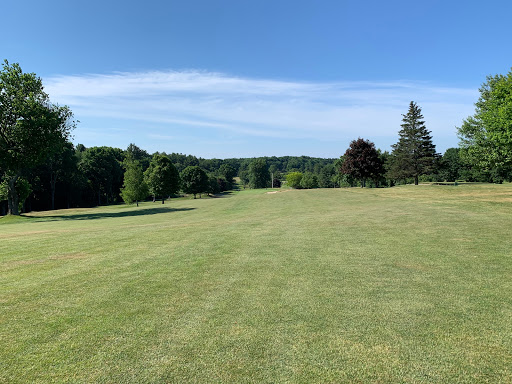 Country Club «Heritage Country Club», reviews and photos, 85 Sampson Rd, Charlton, MA 01507, USA