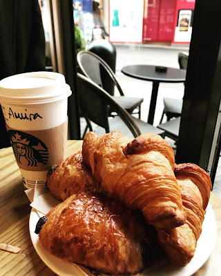 Starbucks à Montigny-le-Bretonneux