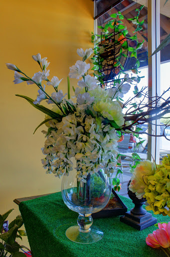 Florist «Red Mountain Florist, Inc.», reviews and photos, 6727 E McDowell Rd #105, Mesa, AZ 85215, USA
