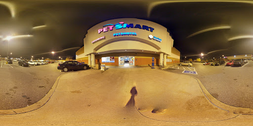 Pet Supply Store «PetSmart», reviews and photos, 1700 Fruitville Pike, Lancaster, PA 17601, USA