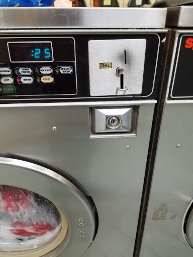 Dry Cleaner «Laundry Factory & Dry Cleaning», reviews and photos, 2 Garfield Ave # 5, Jersey City, NJ 07305, USA