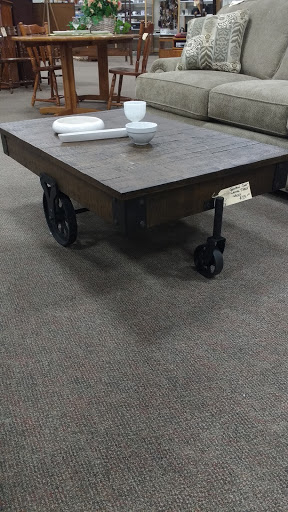 Thrift Store «Ditto Upscale Resale», reviews and photos, 571 E 8th St, Holland, MI 49423, USA