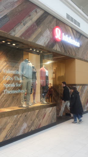 Sportswear Store «lululemon», reviews and photos, 7 Backus Ave D-201, Danbury, CT 06810, USA