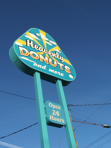 Donut Shop «Heavenly Donuts», reviews and photos, 1915 N Lombard St, Portland, OR 97217, USA