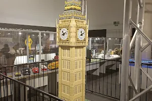 Exposición de Modelos Construidos con Piezas LEGO® image