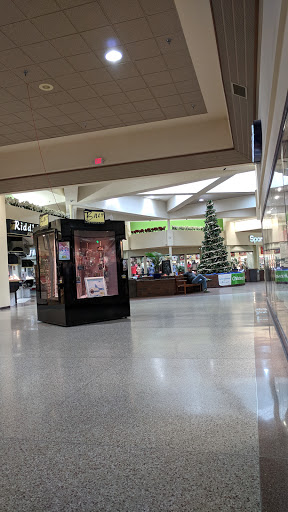 Shopping Mall «Hilltop Mall», reviews and photos, 5011 2nd Ave #56, Kearney, NE 68847, USA