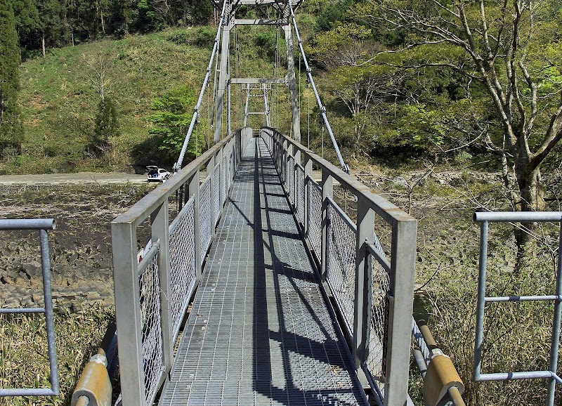 音の谷吊橋