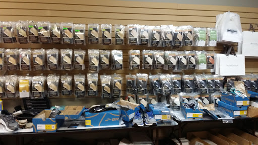 Shoe Store «The Good Feet Stores of Seattle», reviews and photos, 18700 33rd Ave W, Lynnwood, WA 98037, USA