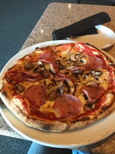#1 best pizza place in Burien - Osteria da Primo