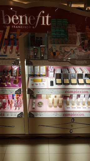 Shopping Mall «The Village at Corte Madera», reviews and photos, 1618 Redwood Hwy, Corte Madera, CA 94925, USA