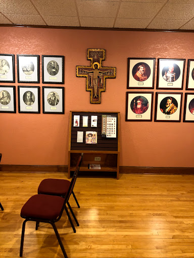 Gift Shop «Marytown Gift Shop», reviews and photos, 1600 W Park Ave, Libertyville, IL 60048, USA