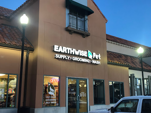 EarthWise Pet Supply - Richardson, 1310 W Campbell Rd #128, Richardson, TX 75080, USA, 