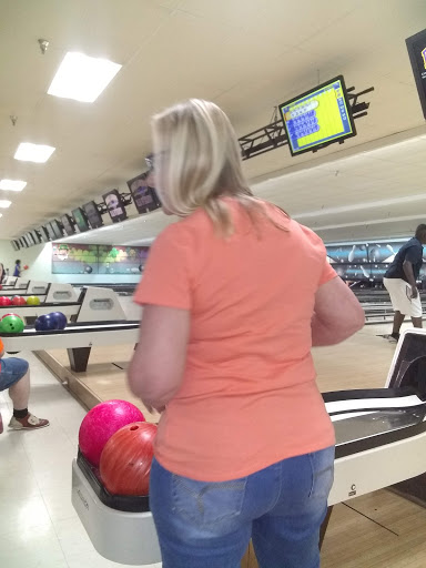 Bowling Alley «Shamrock Bowling Center», reviews and photos, 104 Bowling Ln, Dublin, GA 31021, USA