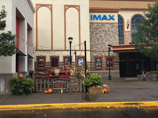 Movie Theater «Regal Cinemas Bridgeport Village 18 & IMAX», reviews and photos, 7329 SW Bridgeport Rd, Tigard, OR 97224, USA