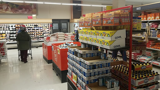 Grocery Store «Stop & Shop», reviews and photos, 1100 Massachusetts Ave, Dorchester, MA 02125, USA
