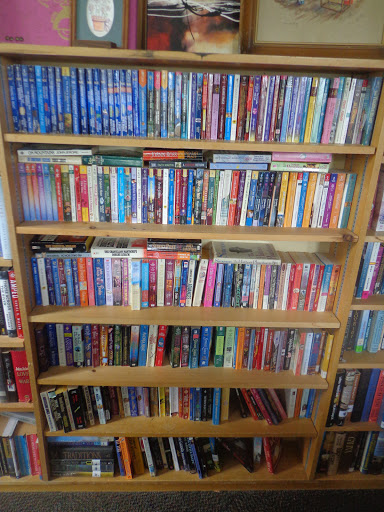 Thrift Store «Stafford Thrift Shop», reviews and photos, 2 River Rd # 101, Stafford Springs, CT 06076, USA