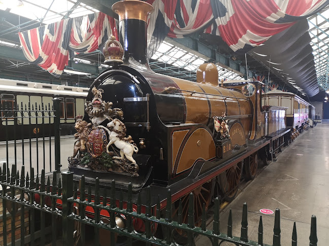 Reviews of National Railway Museum Car Park in York - Parking garage
