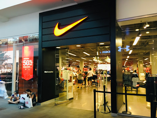 Clothing Store «Nike Factory Store», reviews and photos, 651 Kapkowski Rd #150, Elizabeth, NJ 07201, USA