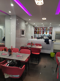 Atmosphère du Restaurant japonais Planet Sushi à Neuilly-sur-Seine - n°14