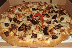 Pizza Hut image