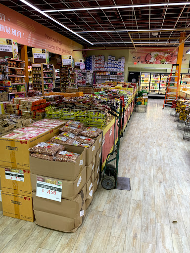 Asian Grocery Store «Great Wall Supermarket», reviews and photos, 700 Hungerford Dr, Rockville, MD 20850, USA