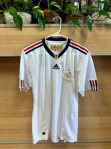 Sporting Goods Store «Soccer Mundial Sporting Goods», reviews and photos, 5805 S Gessner Rd, Houston, TX 77036, USA