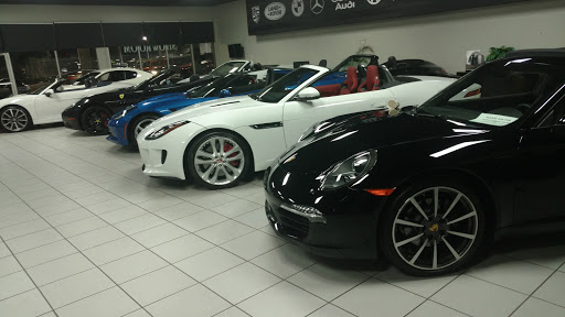 Used Car Dealer «Discovery Auto Center», reviews and photos, 10536 N Florida Ave, Tampa, FL 33612, USA