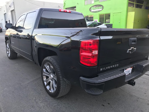 Auto Body Shop «Amazon Auto Body Shop and Collision Center», reviews and photos, 1255 Montgomery Ave, San Bruno, CA 94066, USA