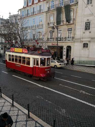R. Nova da Trindade 8, 1200-320 Lisboa, Portugal