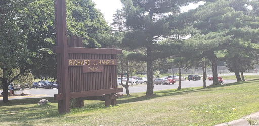 Park «Hansen Park», reviews and photos, 1555 5th St NW, New Brighton, MN 55112, USA