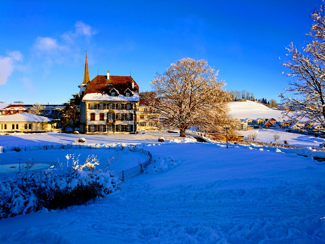 Kommentare und Rezensionen über Schlossgarten Riggisberg