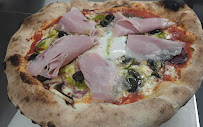 Photos du propriétaire du Pizzas à emporter Accès Privé Restauration à Grignon - n°12
