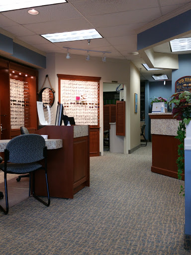 Eye Care Center «Bay Hills Eye Care Center», reviews and photos, 1294 Bay Dale Dr, Arnold, MD 21012, USA