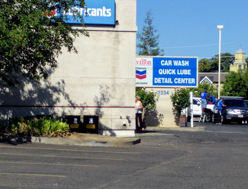 Car Wash «Pavilion Car Wash, Quick Lube & Detail Center», reviews and photos, 2334 Fair Oaks Blvd, Sacramento, CA 95825, USA