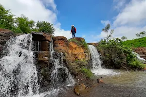 Kherda B Waterfalls image