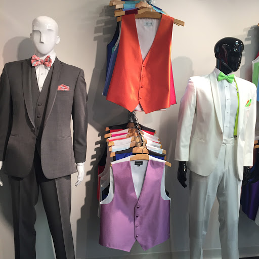 Bridal Shop «Dalis Bridal Boutique», reviews and photos, 2451 SW 27th Ave, Ocala, FL 34474, USA