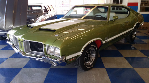 Car Dealer «A&E Classic Cars», reviews and photos, 6401 S Interstate Hwy 35, New Braunfels, TX 78132, USA