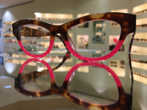 Optician «Eye Designs of Westchester», reviews and photos, 747 Post Rd, Scarsdale, NY 10583, USA