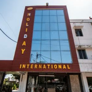 Oyo 33503 Hotel Holiday International photo