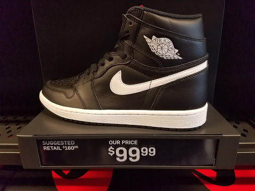 Sporting Goods Store «Nike Factory Store», reviews and photos, 2650 NE Martin Luther King Jr Blvd, Portland, OR 97212, USA