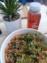 Poke bowl du Restaurant hawaïen POKAWA Poké bowls à Puteaux - n°3