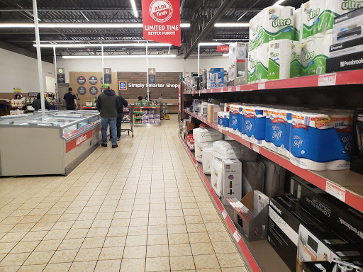 Supermarket «ALDI», reviews and photos, 1011 E North Ave, Belton, MO 64012, USA