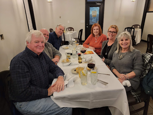 American Restaurant «The Brass Lantern Restaurant and Lounge», reviews and photos, 79 Chestnut Hill Rd, Crossville, TN 38555, USA