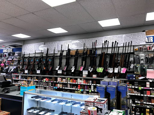 Sporting Goods Store «Big 5 Sporting Goods - Costa Mesa», reviews and photos, 2324 Harbor Blvd, Costa Mesa, CA 92626, USA