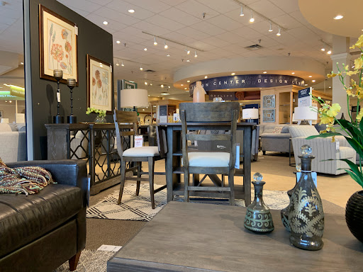 Furniture Store «La-Z-Boy Furniture Galleries», reviews and photos, 21320 Signal Hill Plaza, Sterling, VA 20164, USA