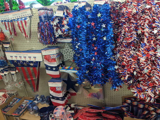 Dollar Store «Dollar Tree», reviews and photos, 1079 Pearl Rd, Brunswick, OH 44212, USA