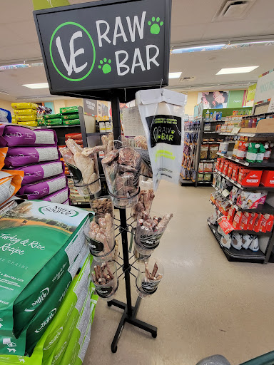 Pet Supply Store «PetPeople», reviews and photos, 4631 Everhard Rd NW, Canton, OH 44718, USA