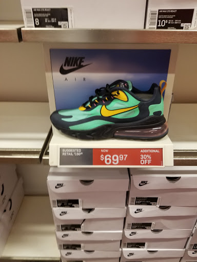 Clothing Store «Nike Factory Store», reviews and photos, 7105 Mills Civic Pkwy #140, West Des Moines, IA 50266, USA